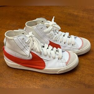 Nike Blazer Mid 77 Jumbo Swoosh Check White Mantra Orange Size 8.5